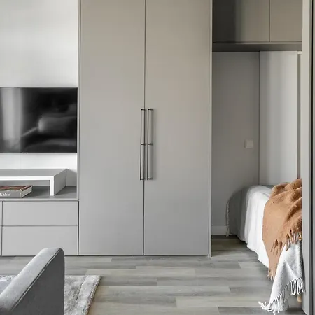 Apartment Urban Jungle By Reside Baltic